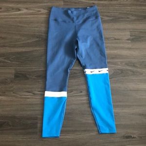 Performance Nike leggings 7/8 length